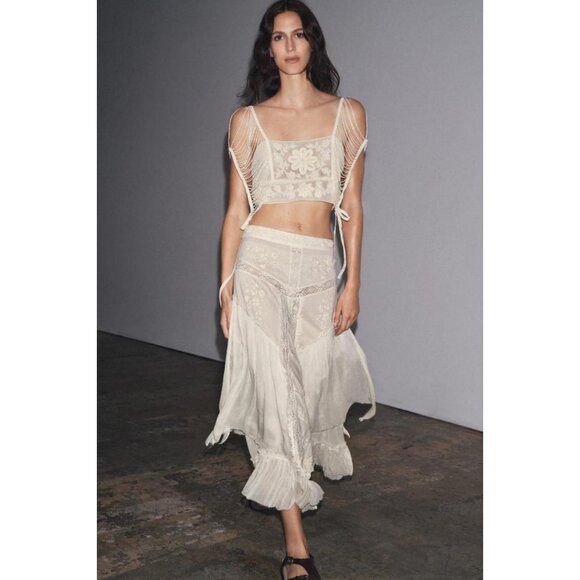 ZARA LIMITED EDITION EMBROIDERED LACE COMBINED SKIRT - Picture 2 of 8